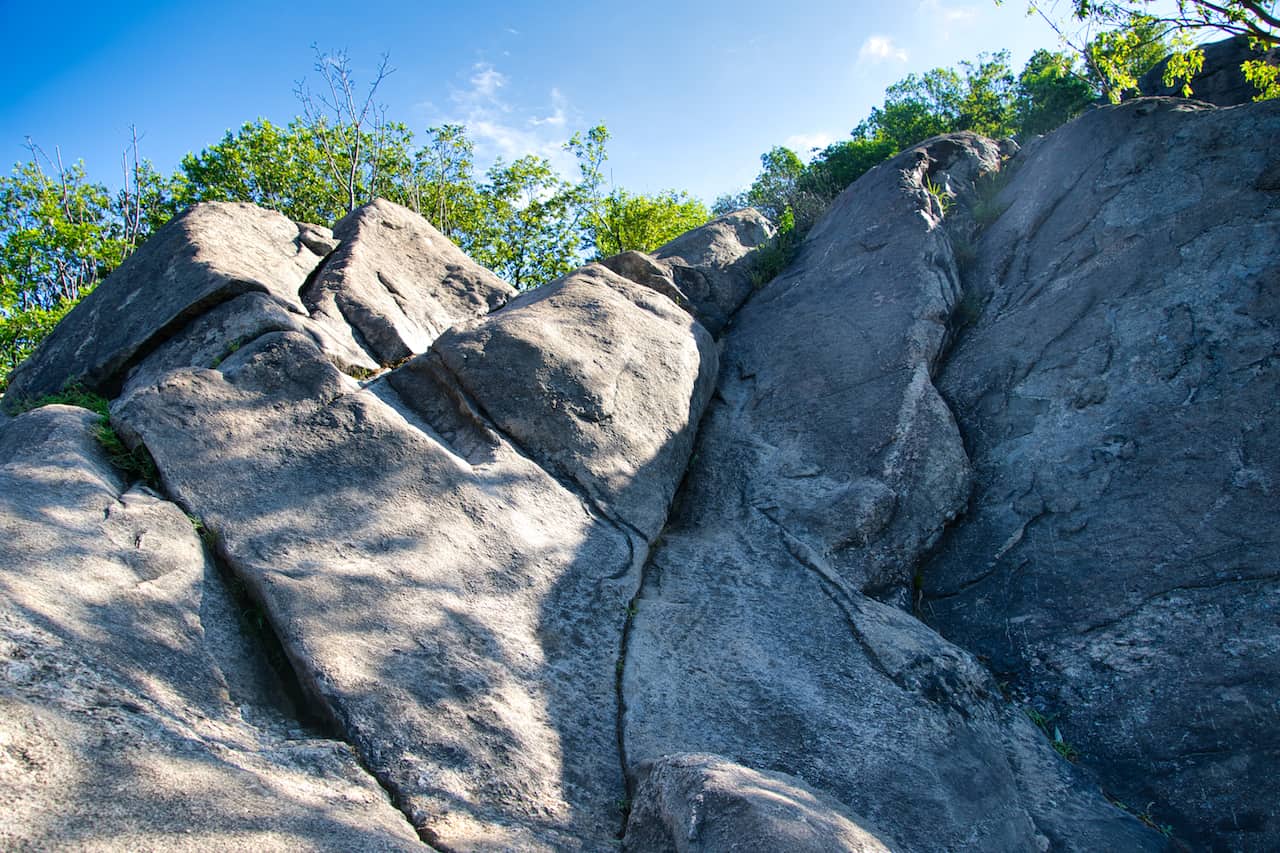 Breakneck Ridge Hike Rocks