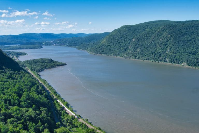 The Scenic Breakneck Ridge Hike of the Hudson Valley