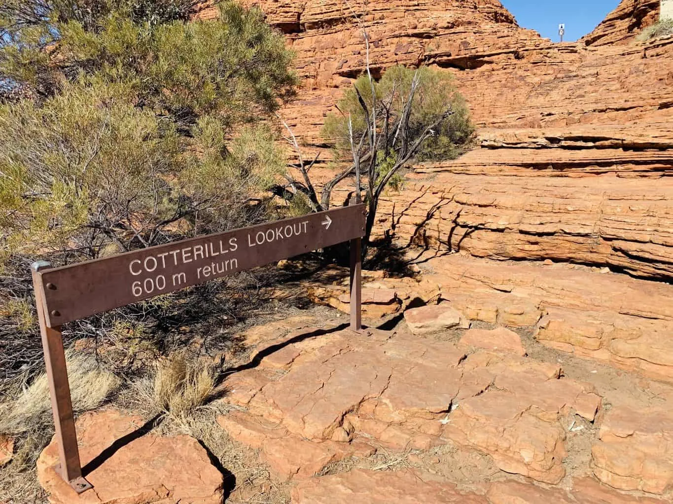 Cotterills Lookout Sign