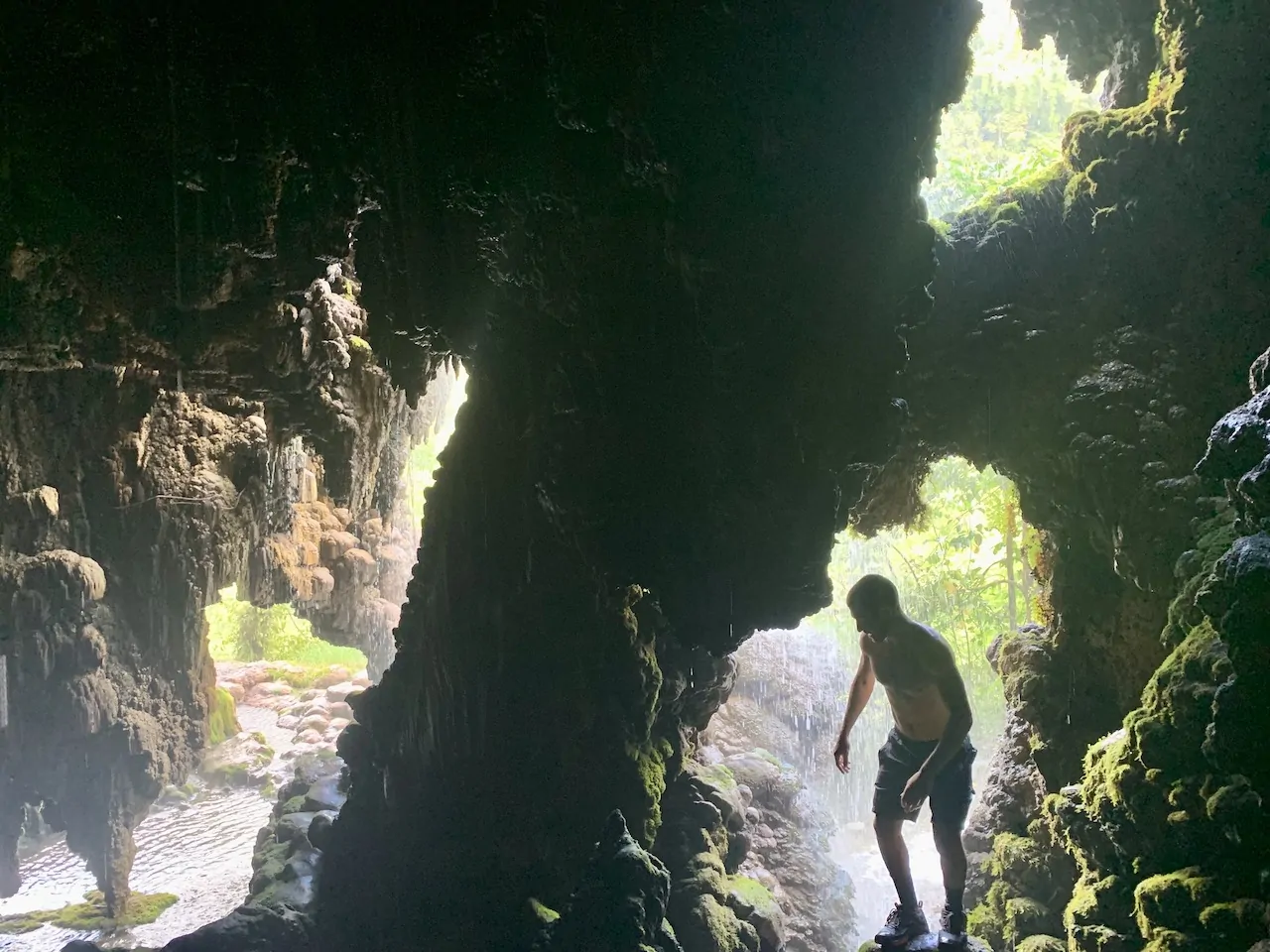 Goa Tetes Waterfall Cave