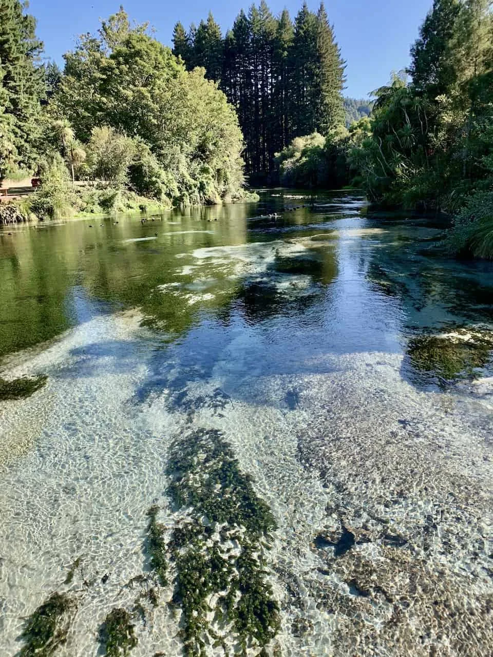 Te Kaikaitahuna River