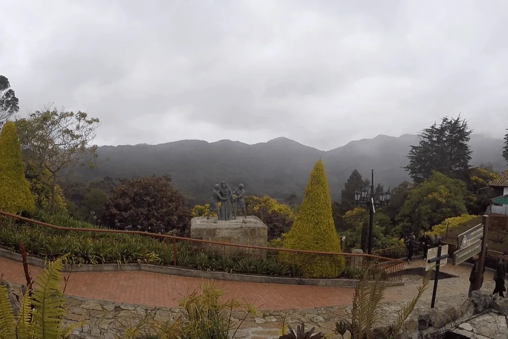 Monserrate Nature