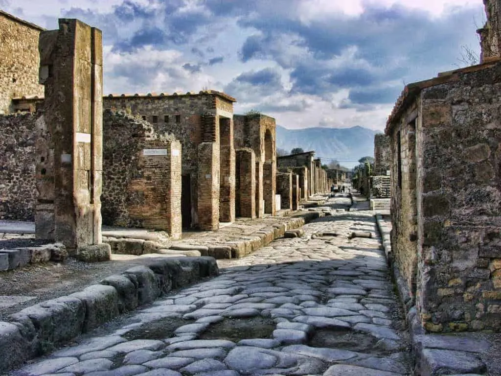 Pompeii Paths