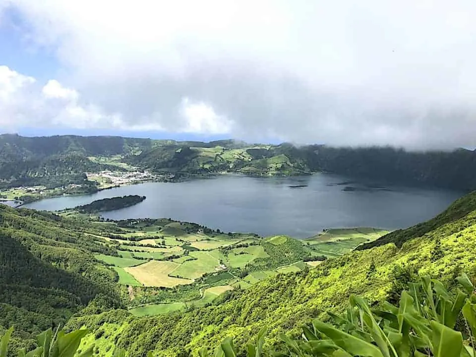 Mata do Canario Sete Cidades Hike Farm Lake