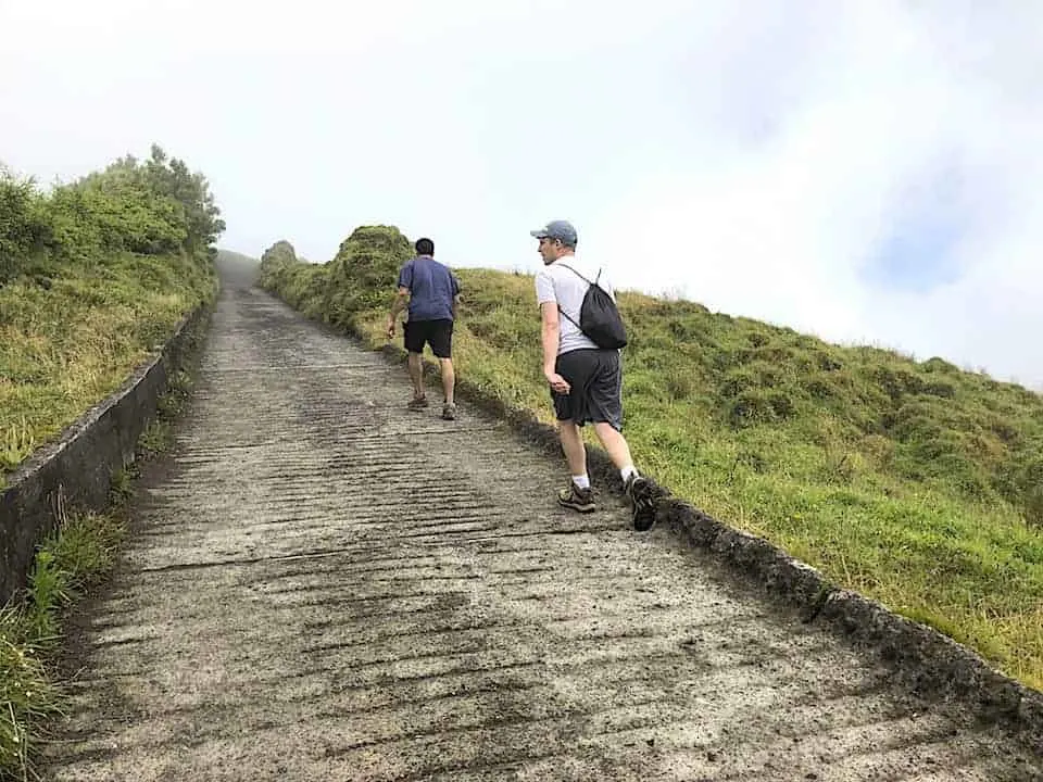 Mata do Canario Sete Cidades Hike Incline