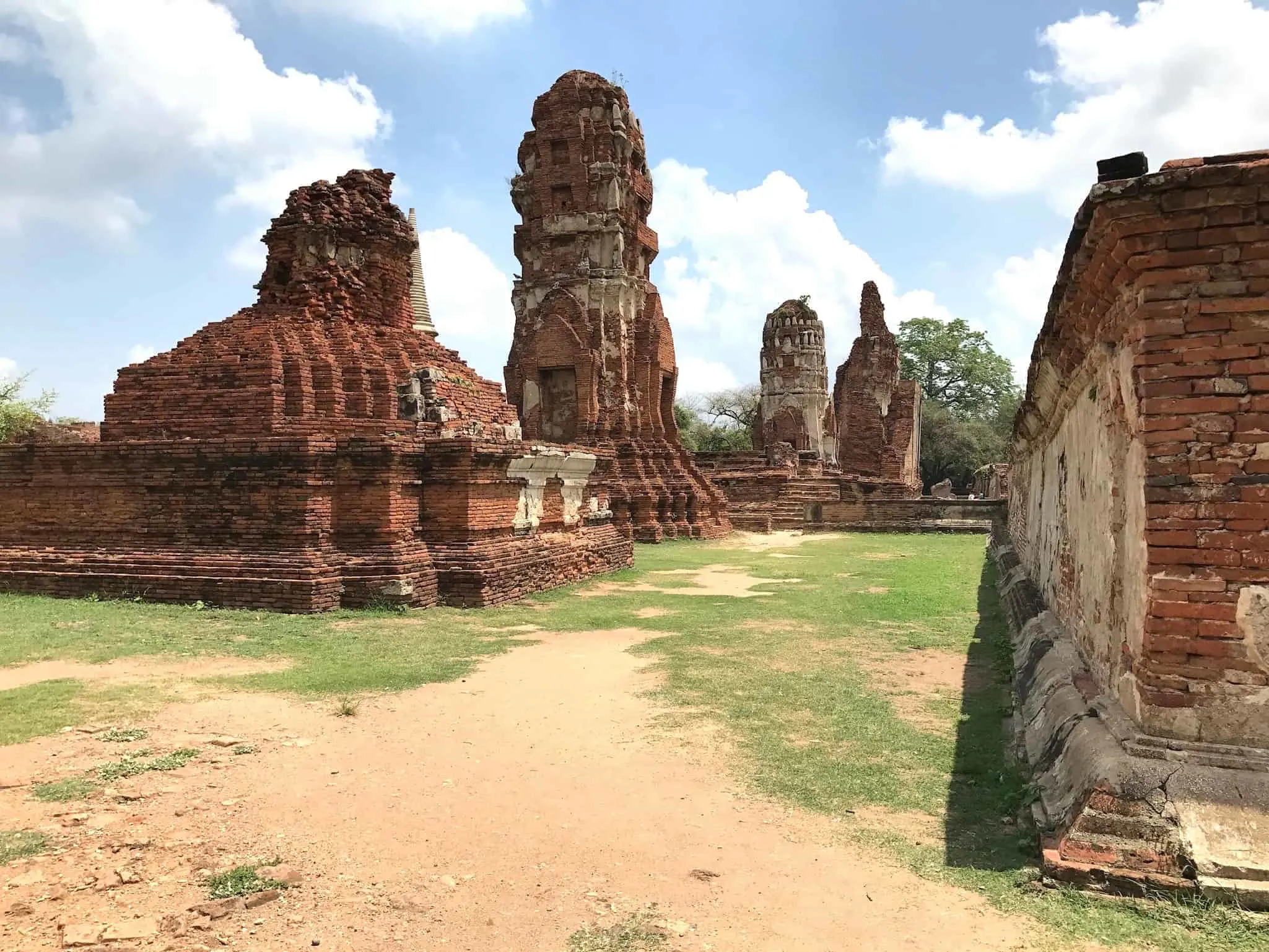 Wat Phra Mahatat Ruins