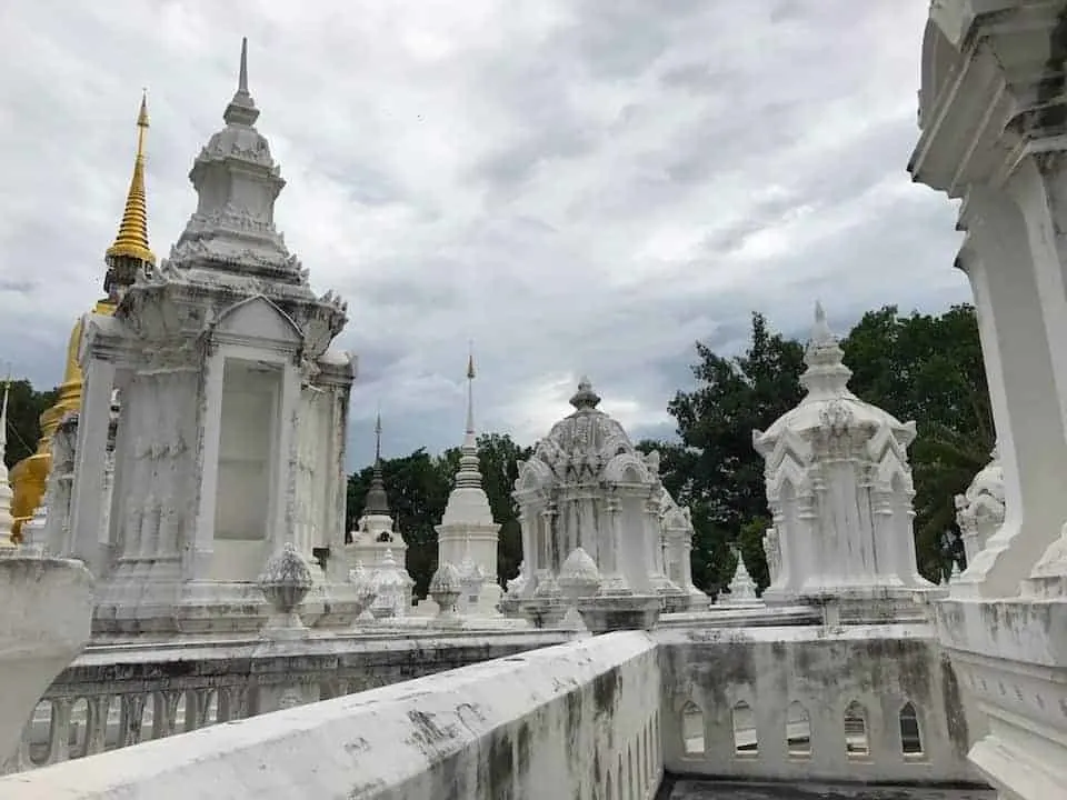 Wat Suan Dok Chedis