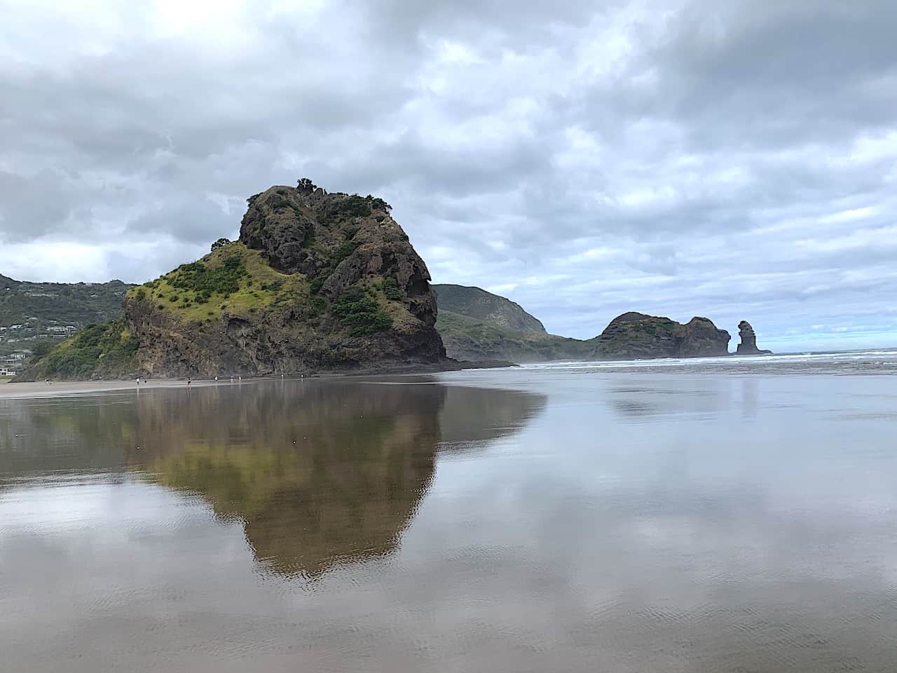 Lions Rock Piha Beach