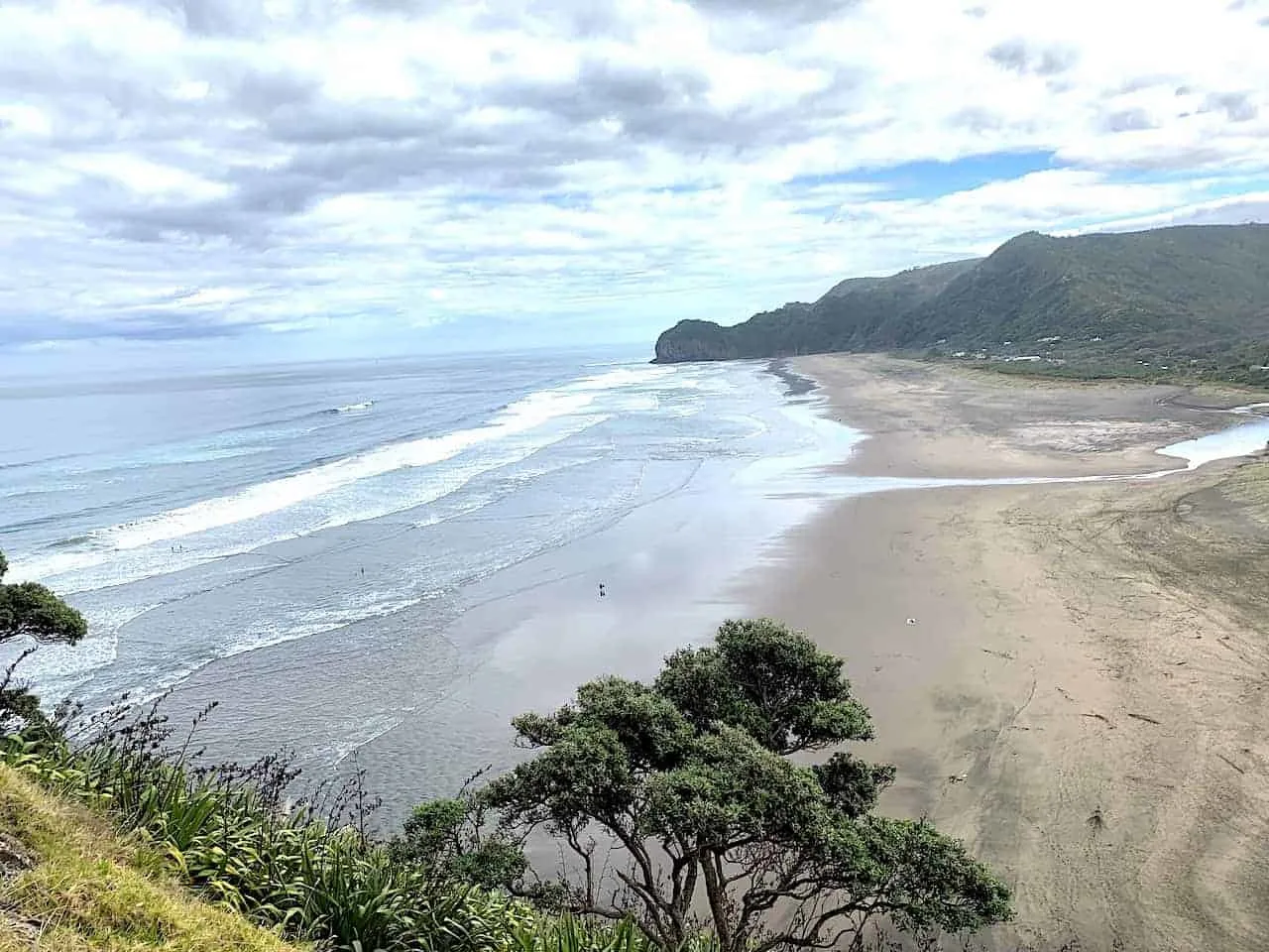 Lions Rock View Piha Beach