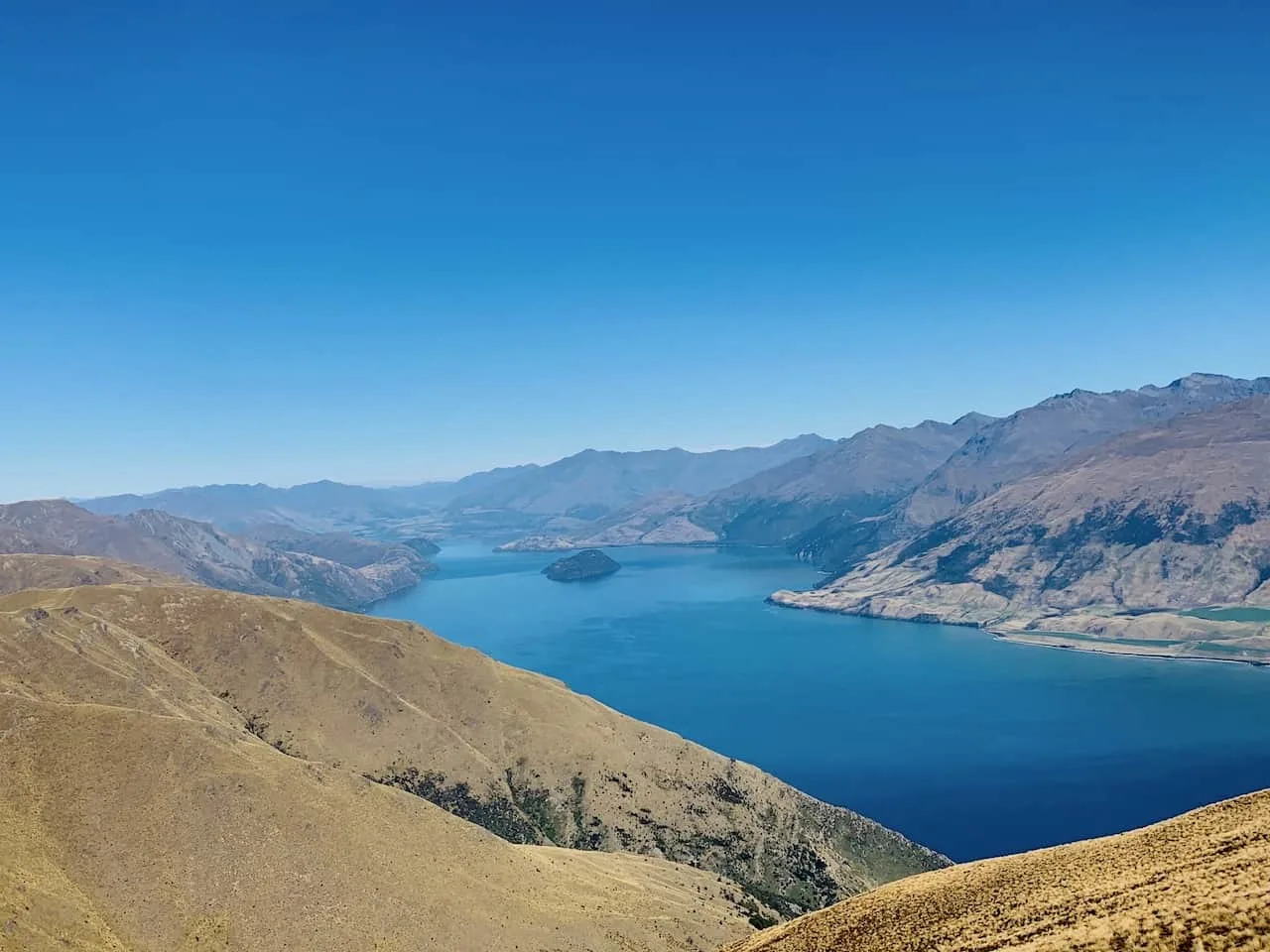 Isthmus Peak Lake Wanaka