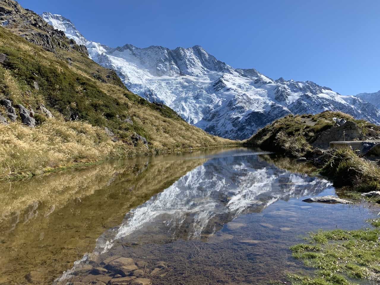 Sealy Tarns