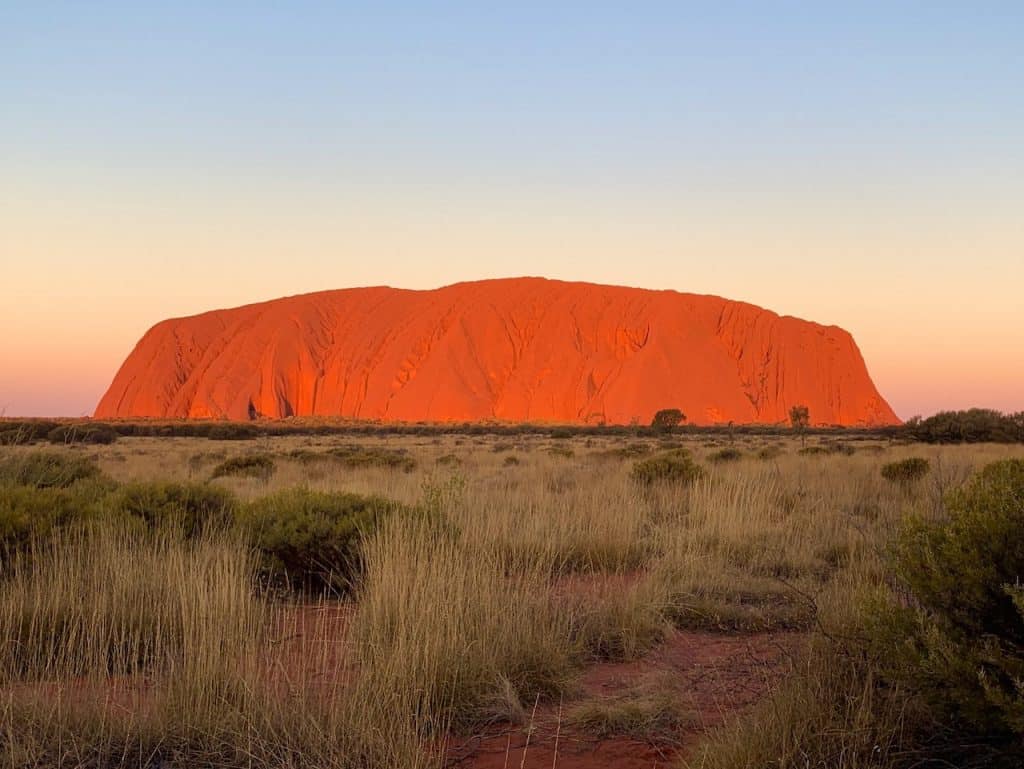 A CAR HIRE ULURU GUIDE How to Book A CHEAP Uluru Car Rental