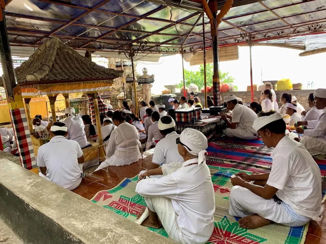 Goa Giri Putri Nusa Penida Ritual