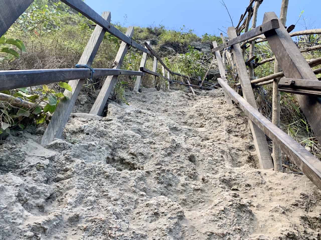 Kelingking Beach Dangerous Stairs