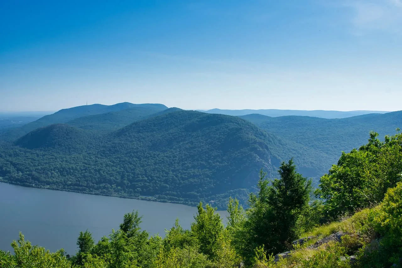 Breakneck Ridge View Hudson