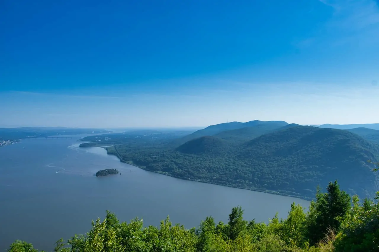 Storm King Mountain View