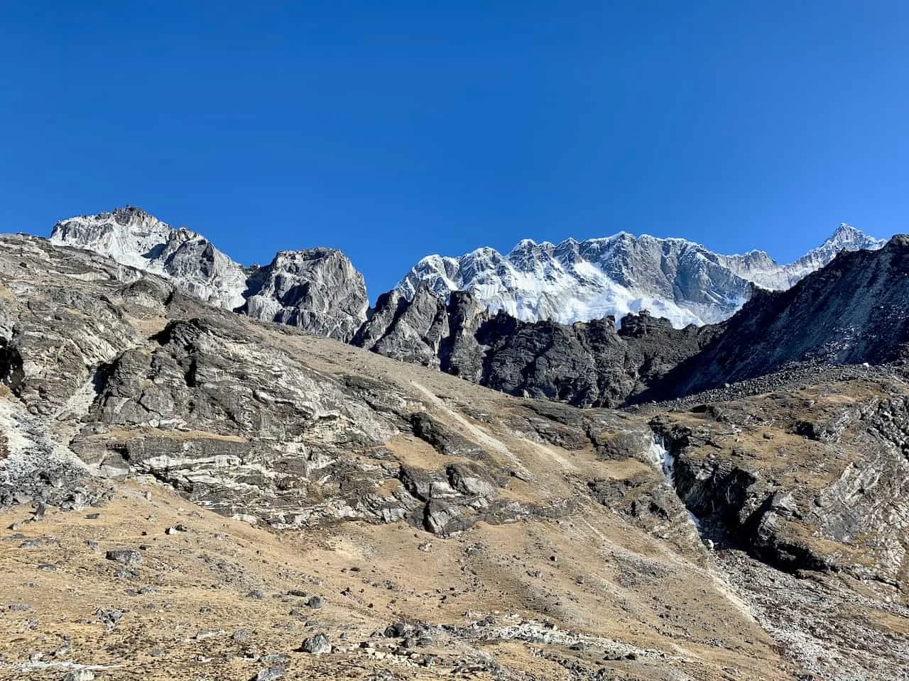 Kongma La Pass Mountains