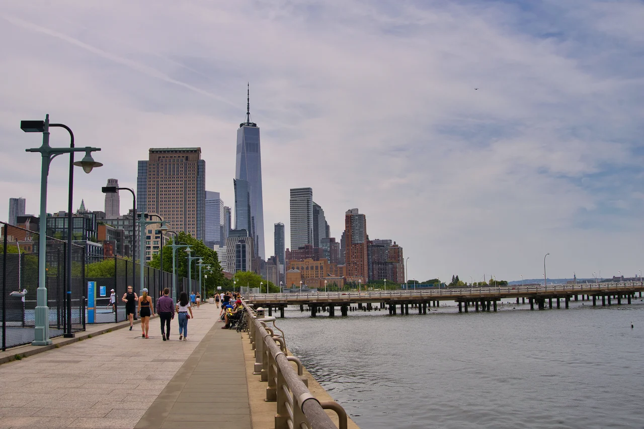 Hudson River Walkway Battery Park