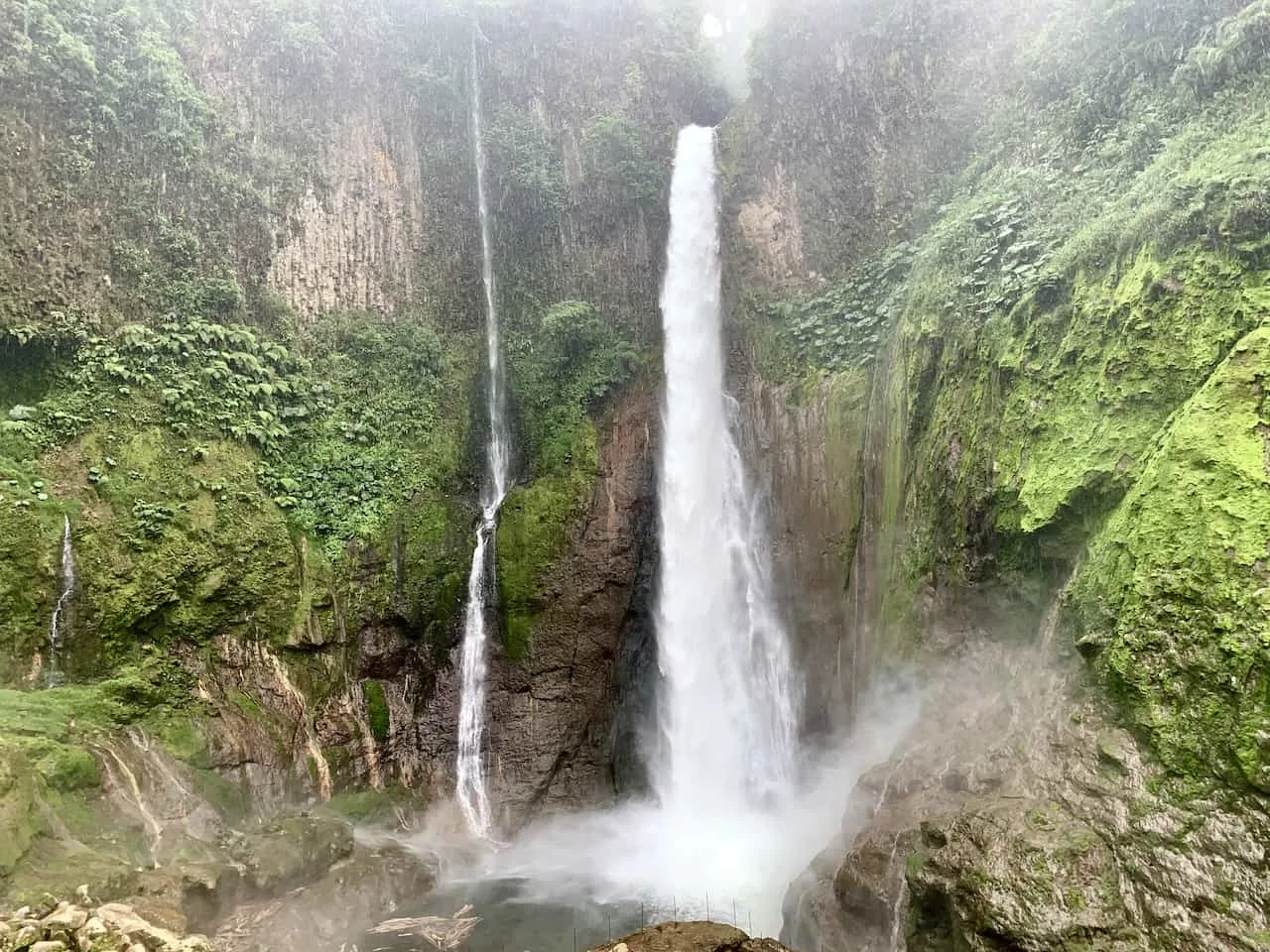 Catarata del Toro Falls