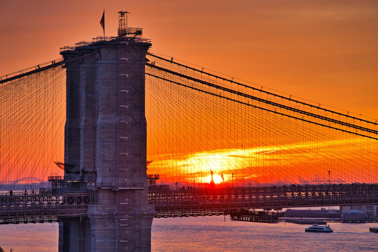 Statue of Liberty Brooklyn Bridge