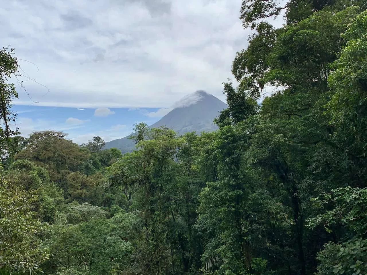 Arenal Volcano Mistico