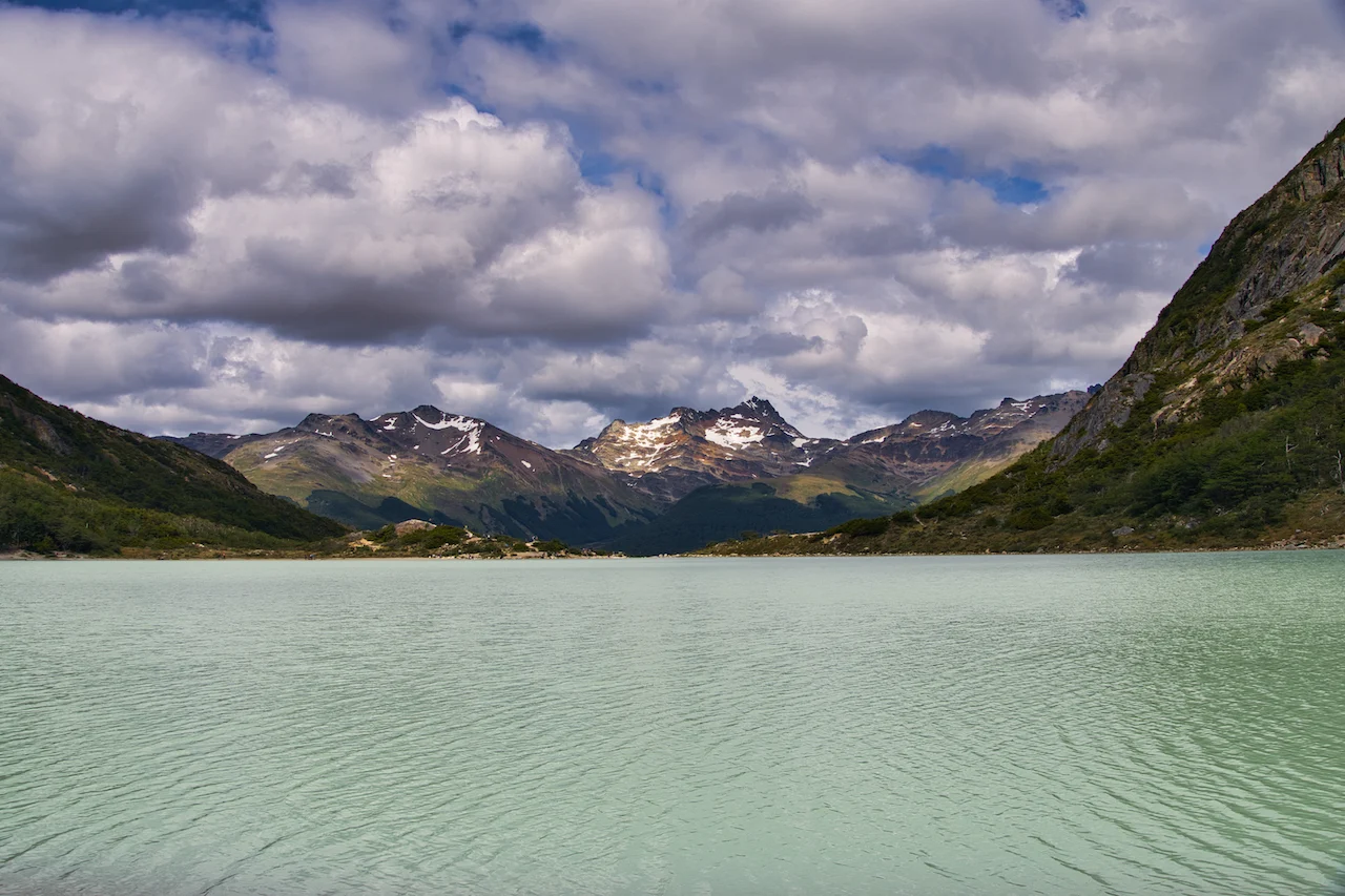 Laguna Esmeralda Hike Around