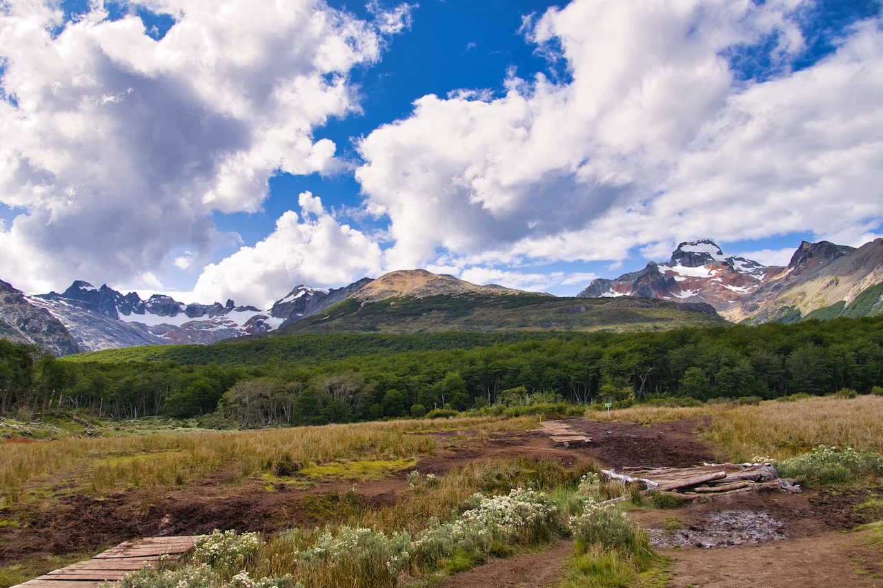 Laguna Esmeralda Route