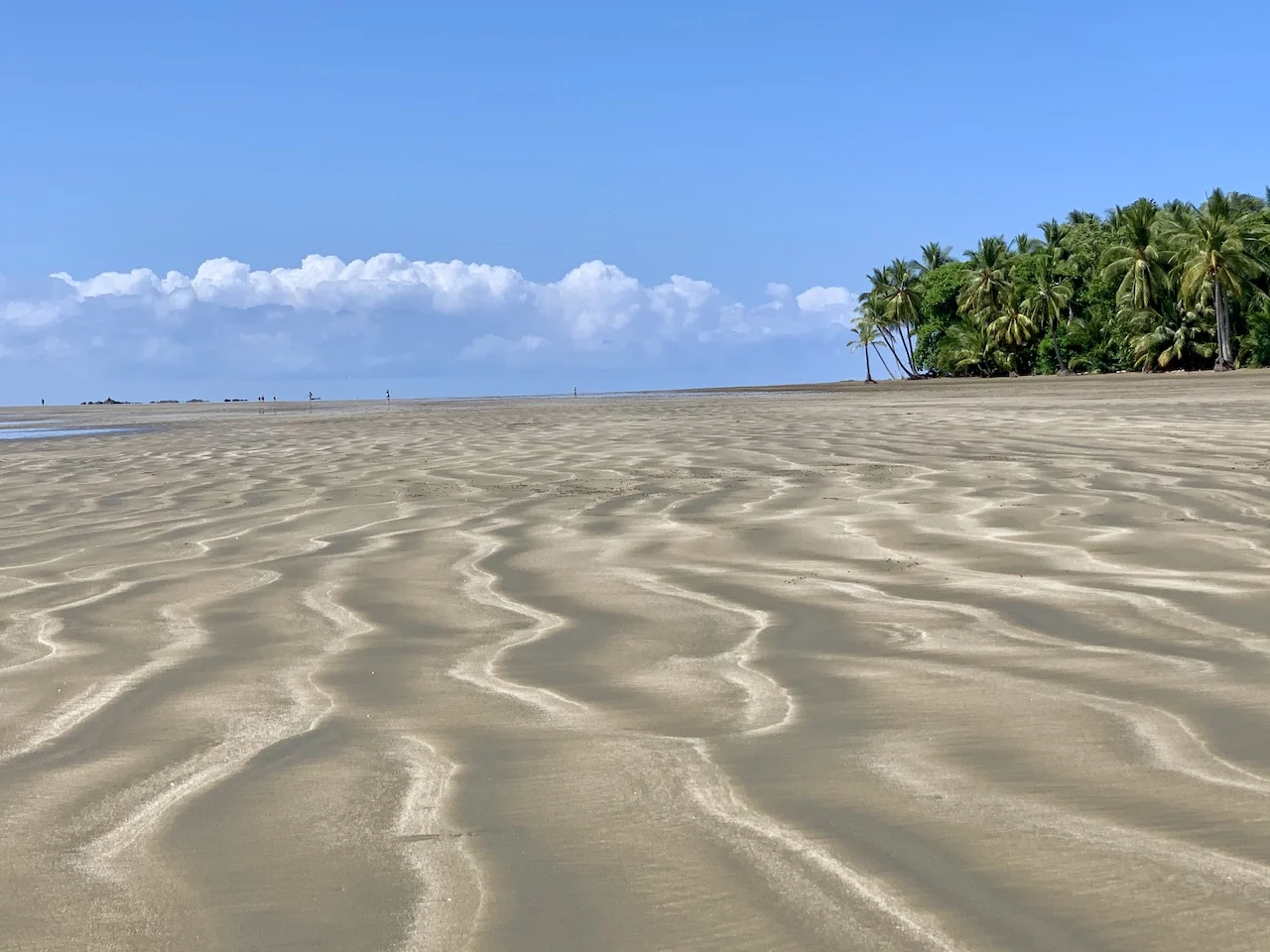 Uvita Beach Tide