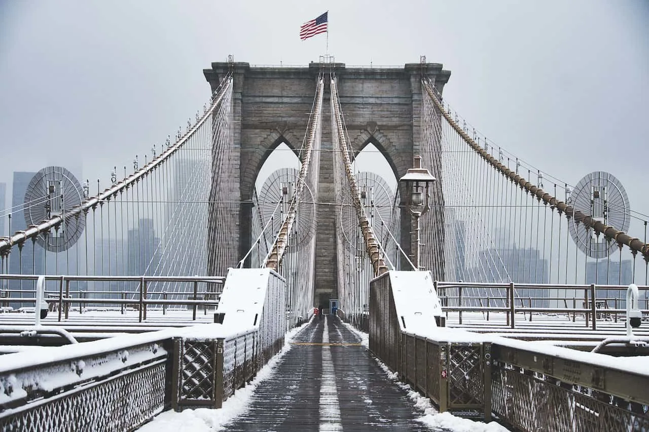 Brooklyn Bridge Manhattan Snow