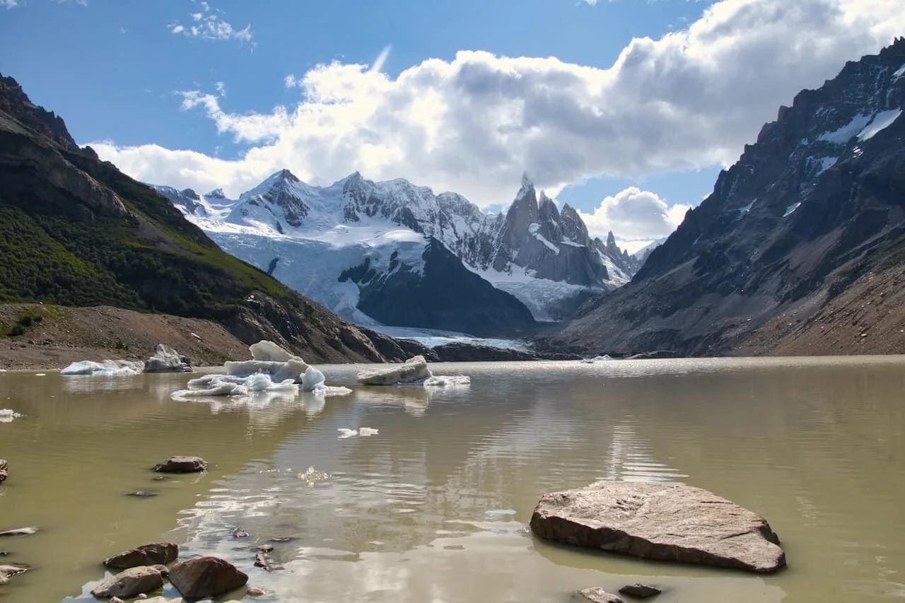 Laguna Torre Icebergs