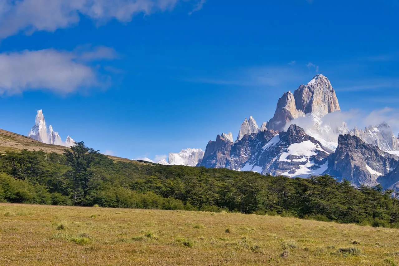 Loma del Pliegue Tumbado Hiking