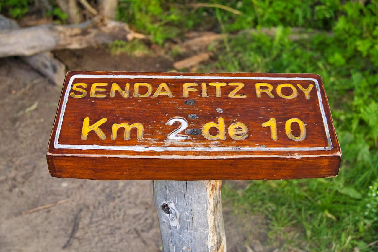 Senda Fitz Roy Hiking Sign