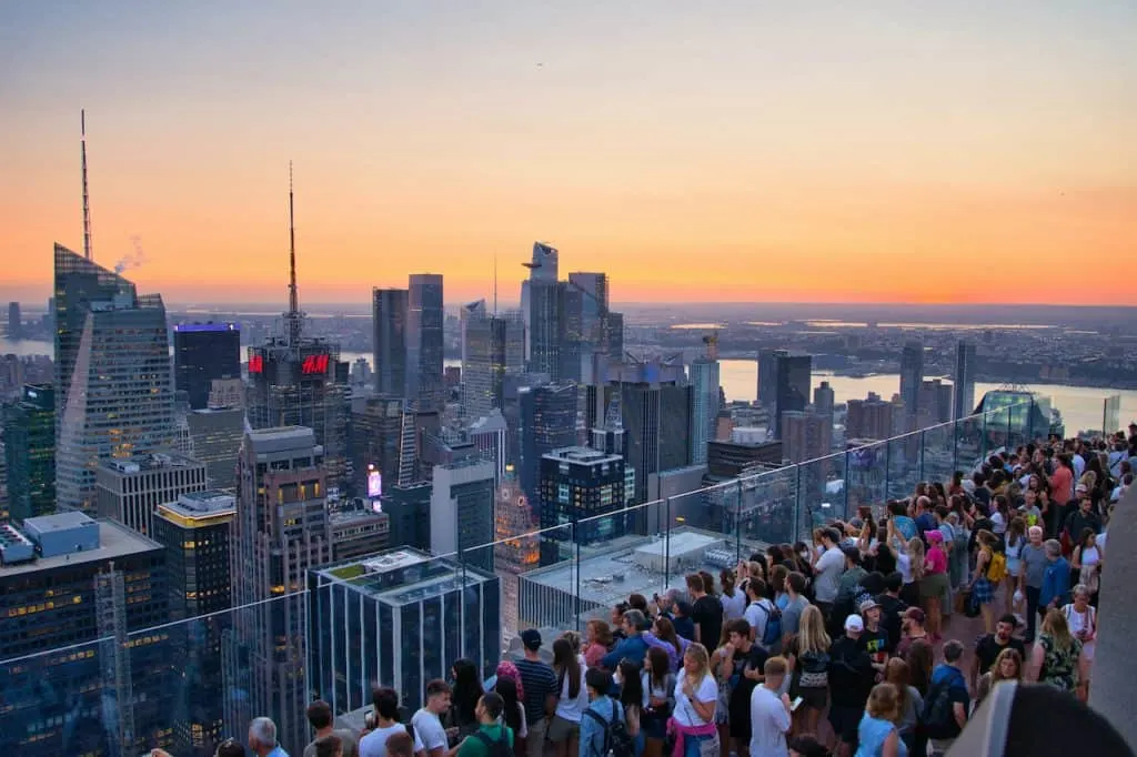 Top of the Rock Crowds