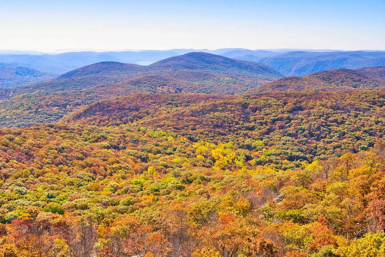 Hiking the Mt Beacon Trail of the Hudson Valley | Fire Tower Hike