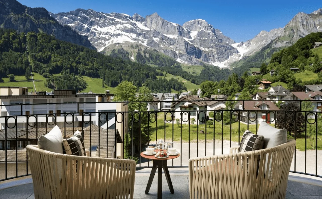 Kempiski Palace Engelberg Infinity Pool