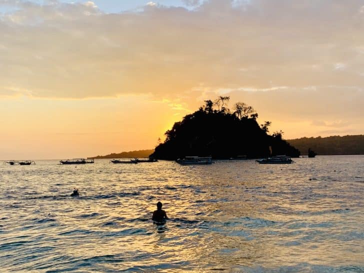 200-catchy-short-travel-quotes-for-instagram-captions-triptins