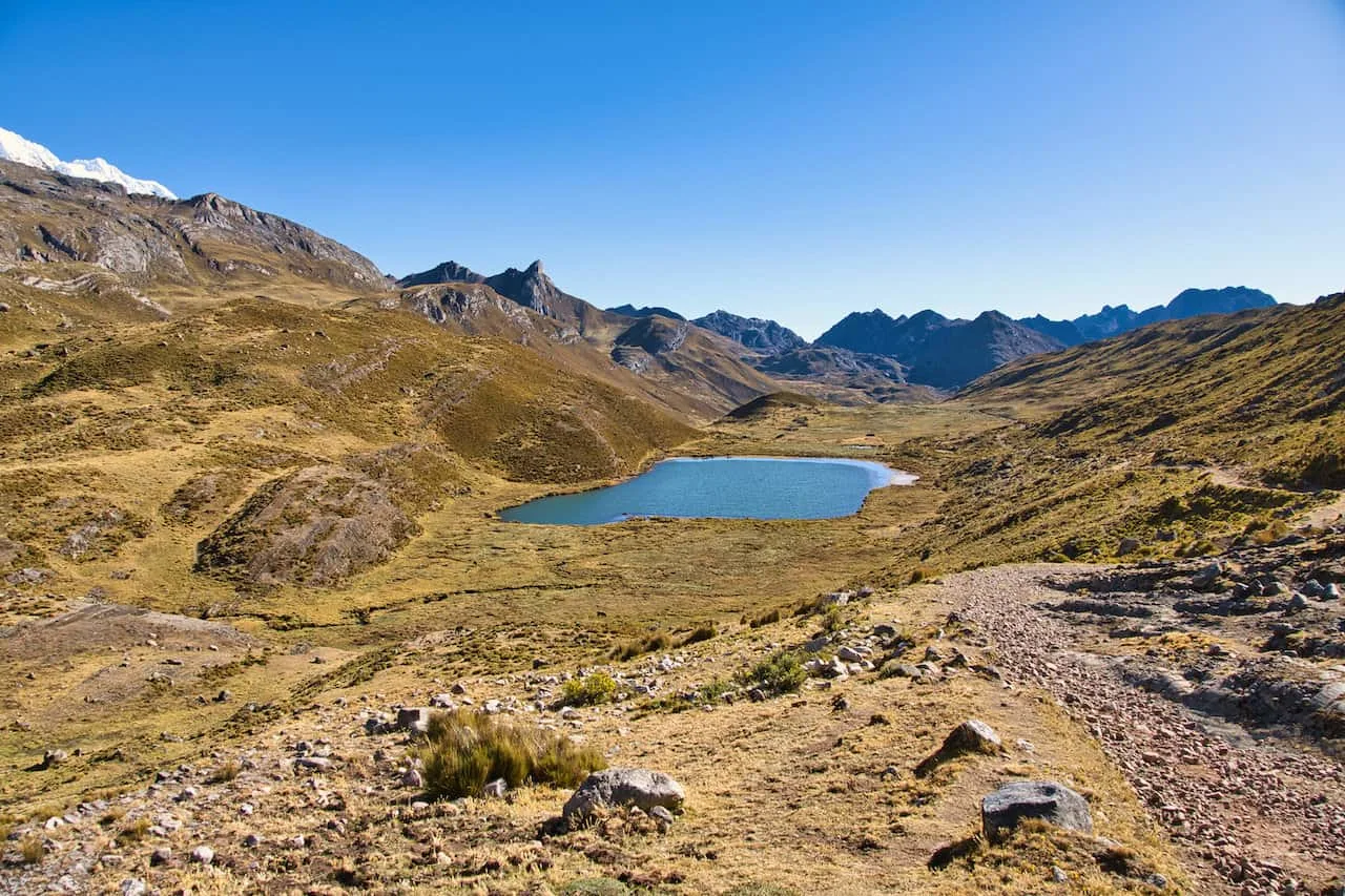 Hike to Portachuelo Pass