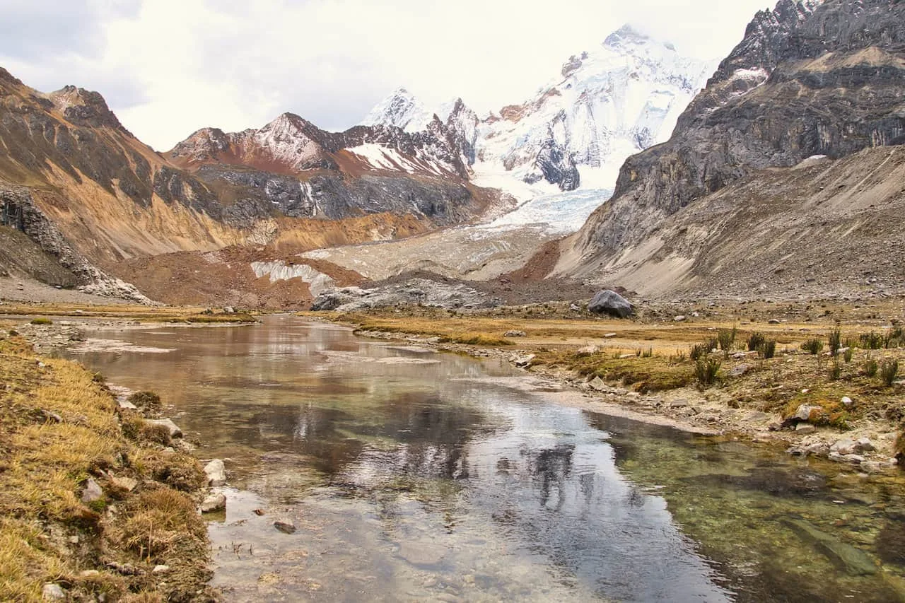 Quebrada Sarapococha Huayhuash