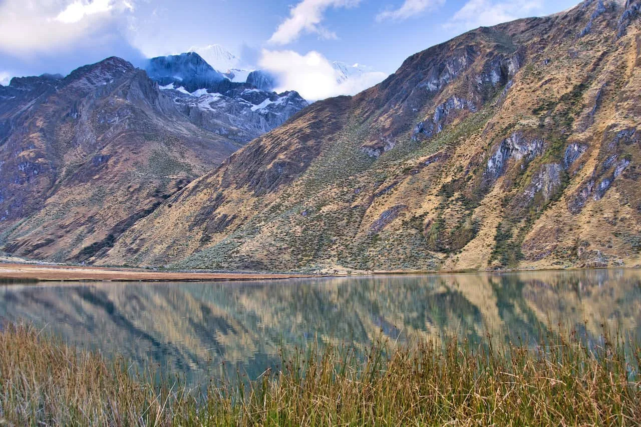 Laguna Jahuacocha Hike