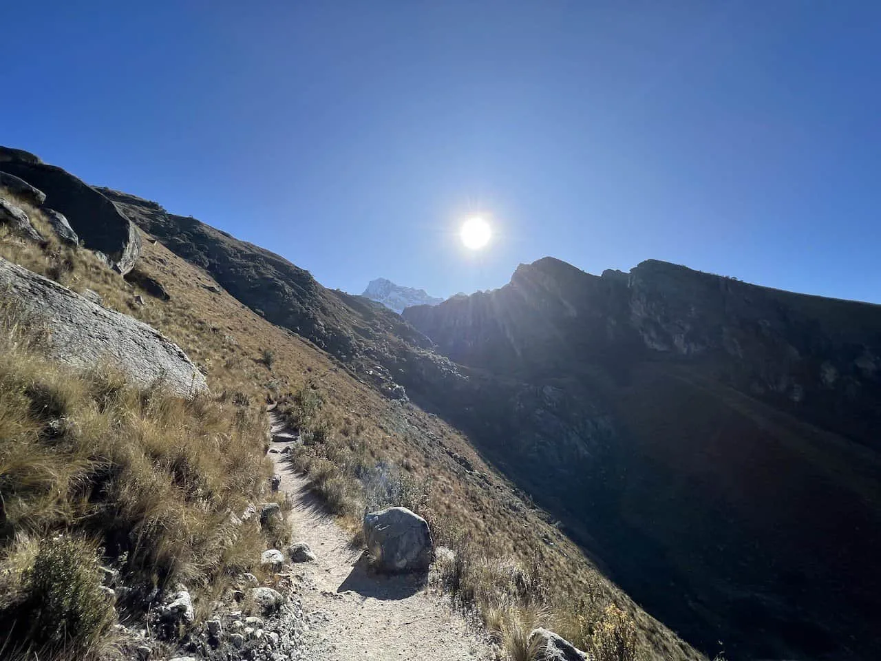 Trail to Laguna Churup