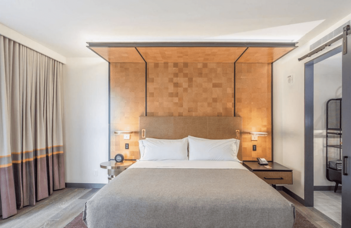 10 Fantastic Hotels Near New York City in New Jersey (Skyline Views)