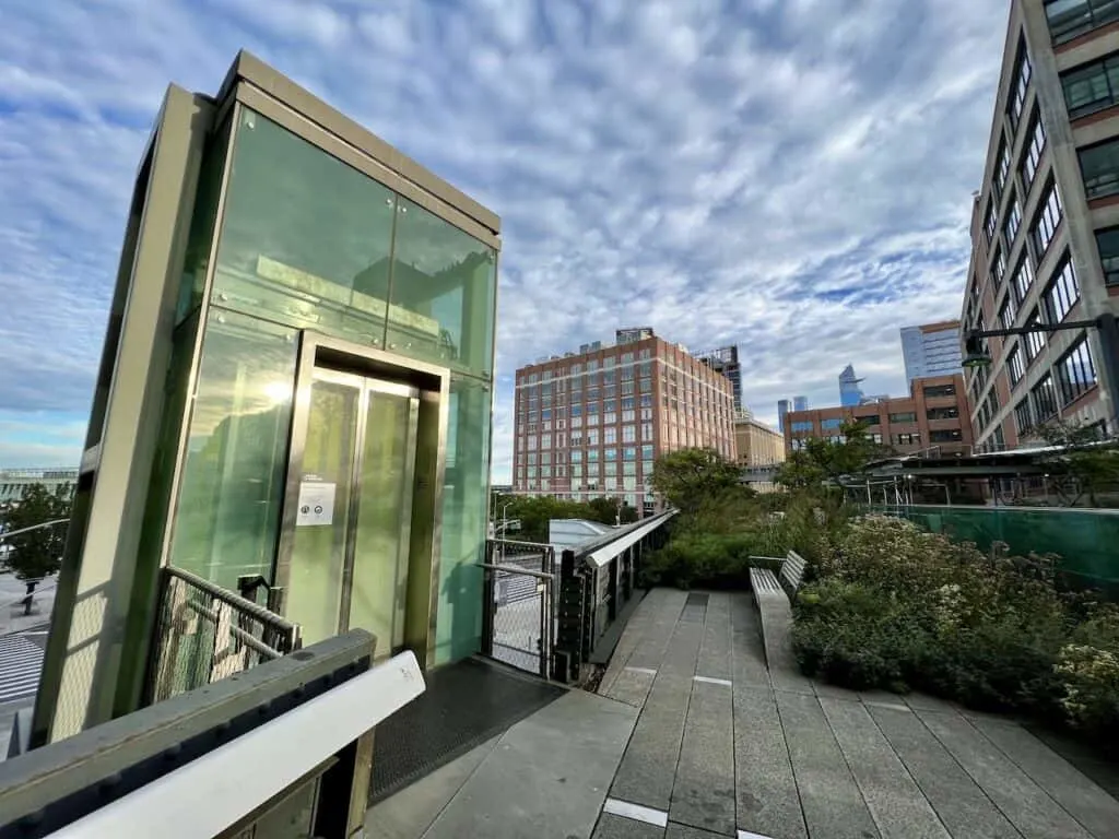 The High Line in New York City: Maps, Entrances, Bathrooms, and More  Important Info