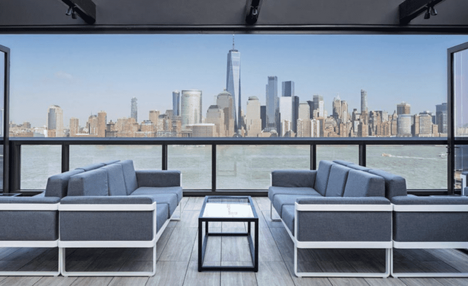 10 Fantastic Hotels Near New York City In New Jersey (Skyline Views)