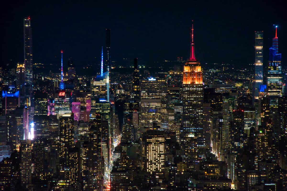 25 Things To Do in New York at Night (Fun, Crazy & Free NYC Activities)