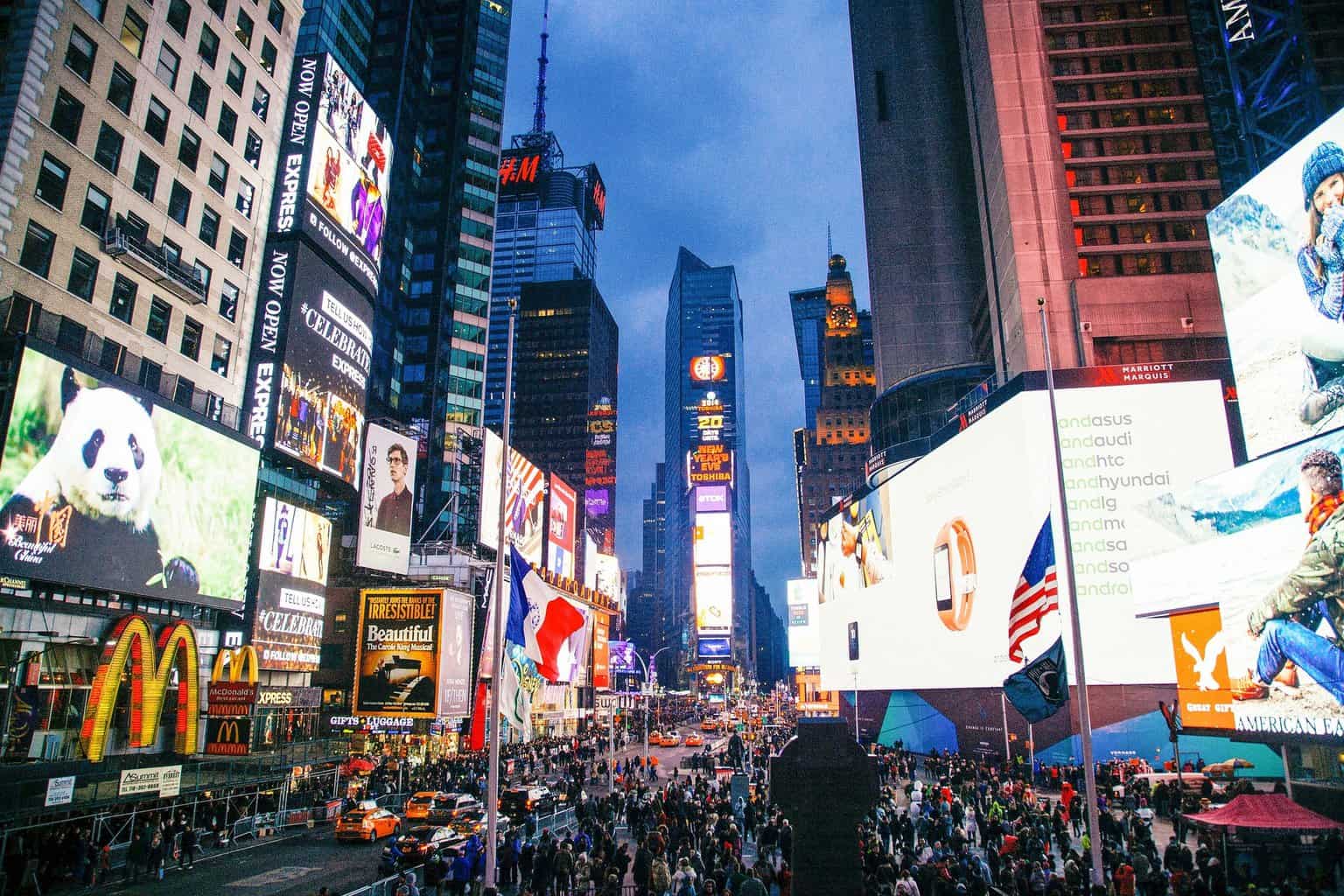 The 12 BEST Hotels in Times Square with a View (Where to Stay)