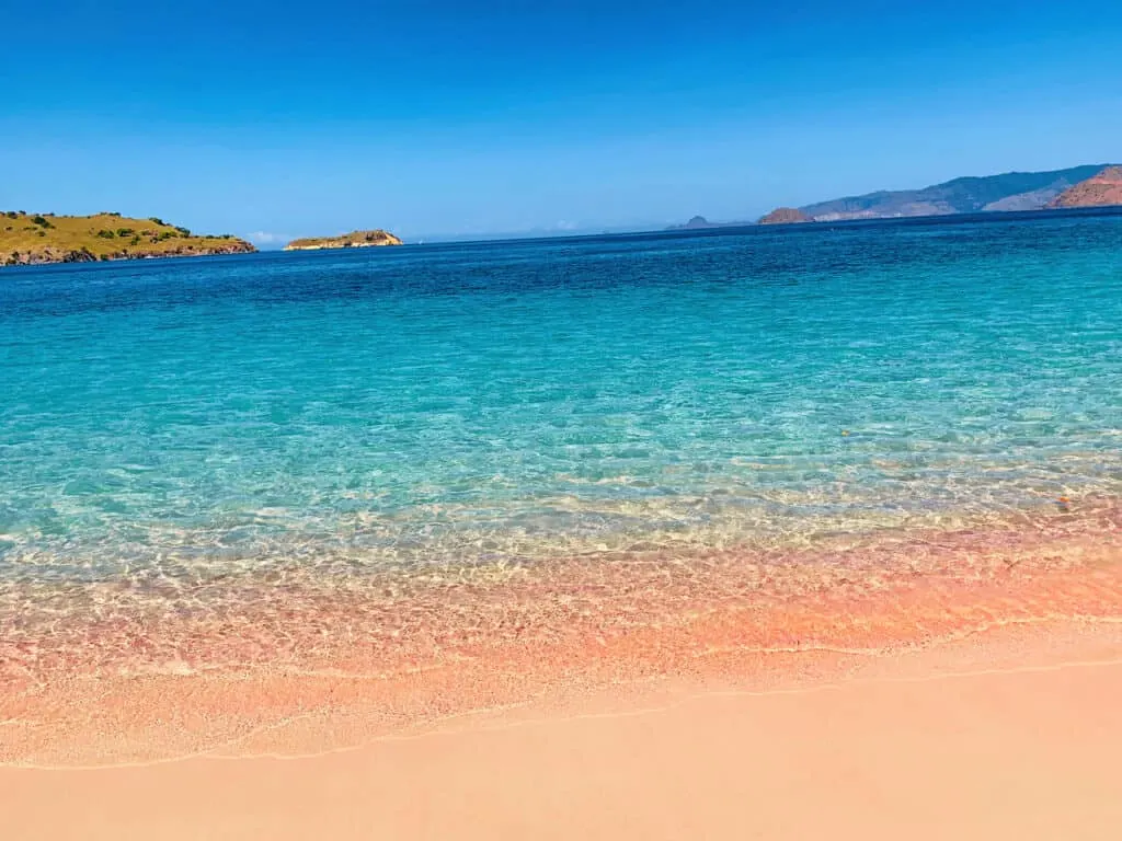 Pink Beach Indonesia