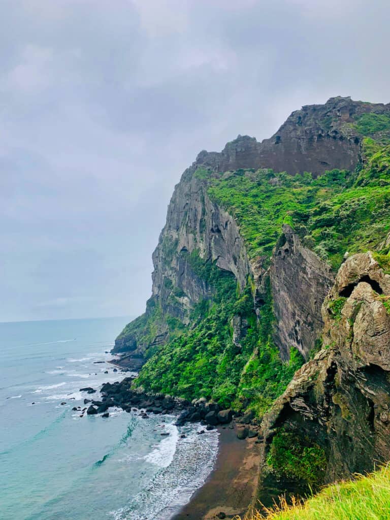 Seongsan Ilchulbong Cliff
