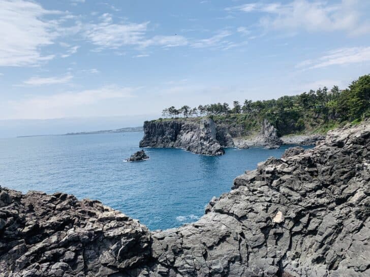 Oedolgae Rock of Jeju Island Complete Guide (Sea Stack Walk)