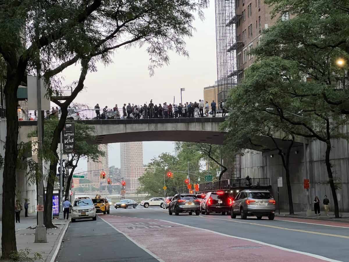 Manhattanhenge 2023 Complete Guide (When & Where to See Sunset)