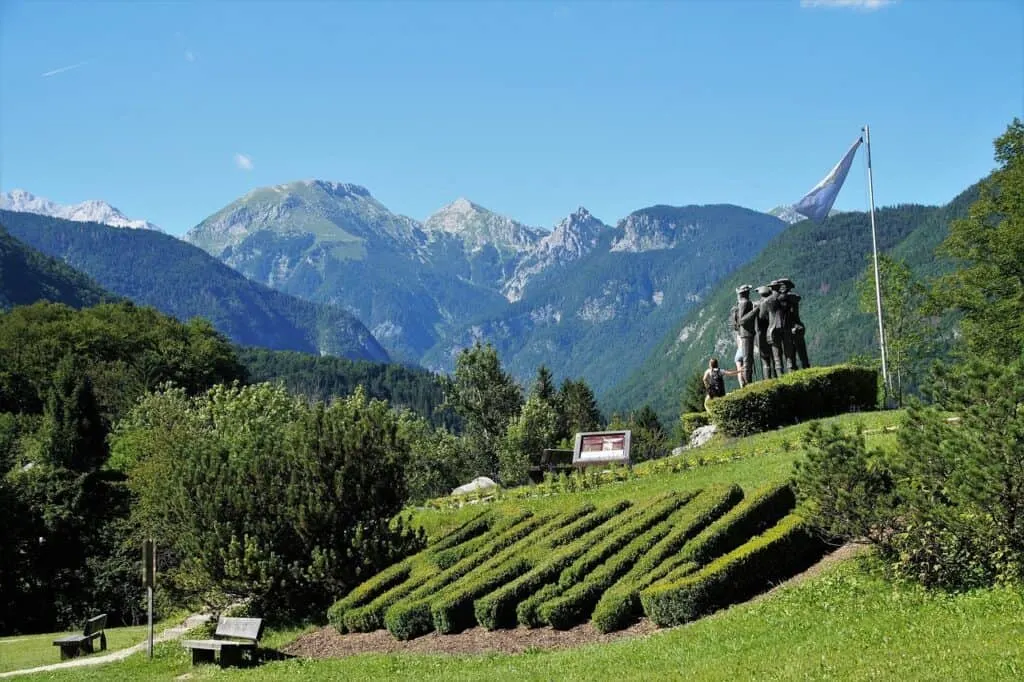 Monument to Four Corageous Men